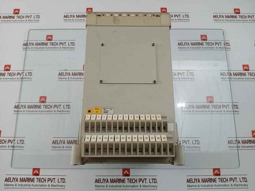 Siemens Comparison Protection Relay 7Ut5121-4Da00-0B/Jh 50,60 Hz