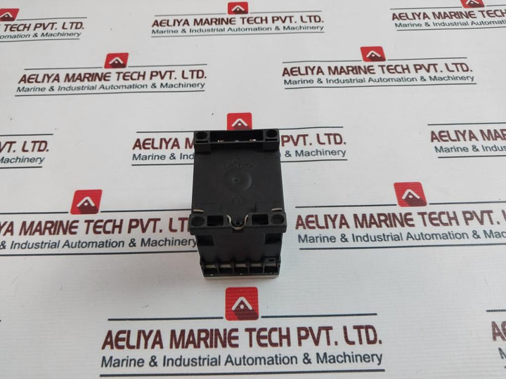 Siemens Contactor 3Rt1016-1Bb41 7…10.3 Lb.In