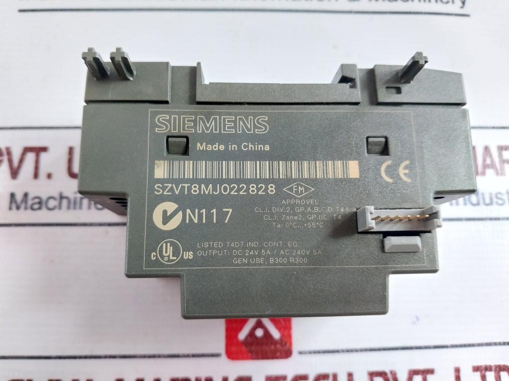 Siemens Dm8 12/24r 6ed1 055-1mb00-0ba1 Expansion Module Dc 12/24v