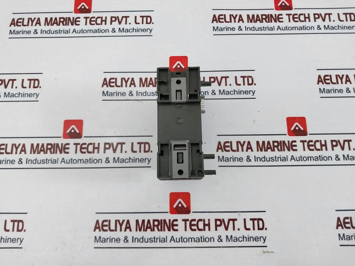 Siemens Dm8 230R 6Ed1 055-1Fb00-0Ba1 Expansion Module Ac/Dc 115..240V