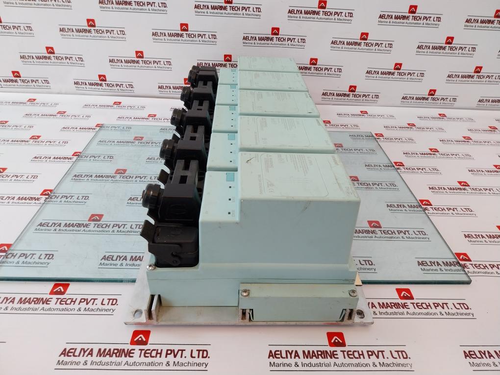 Siemens ET 200PRO Motor Starters 6ES7 194-4AD00-0AA0 DC24V