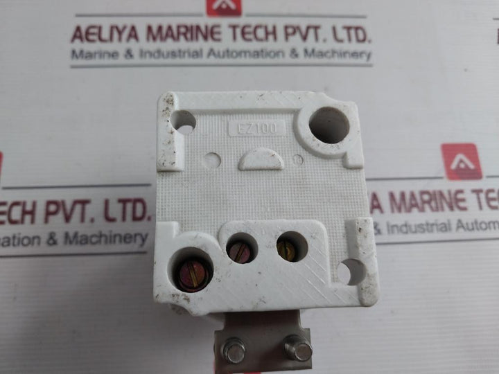 Siemens Ez100 Ceramic Fuse Holder Spiral Body Base 500/750V