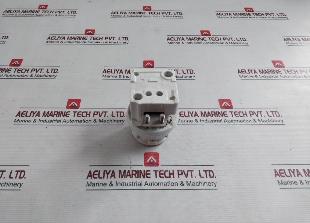 Siemens Ez100 Ceramic Fuse Holder Spiral Body Base 500/750V