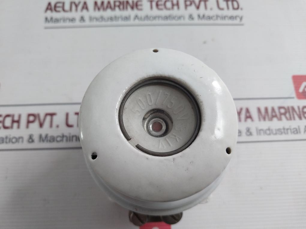 Siemens Ez100 Ceramic Fuse Holder Spiral Body Base 500/750V