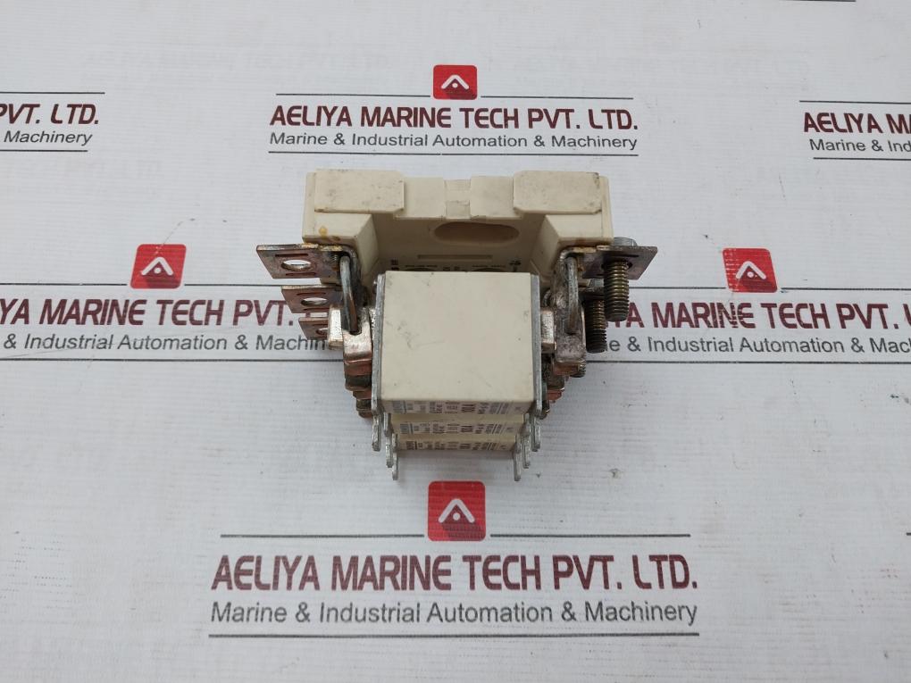 Siemens Gr00 3Nh4 030 Fuse Holder For Hrc Ii-misc 160A~660V Size 00/3Na 100A