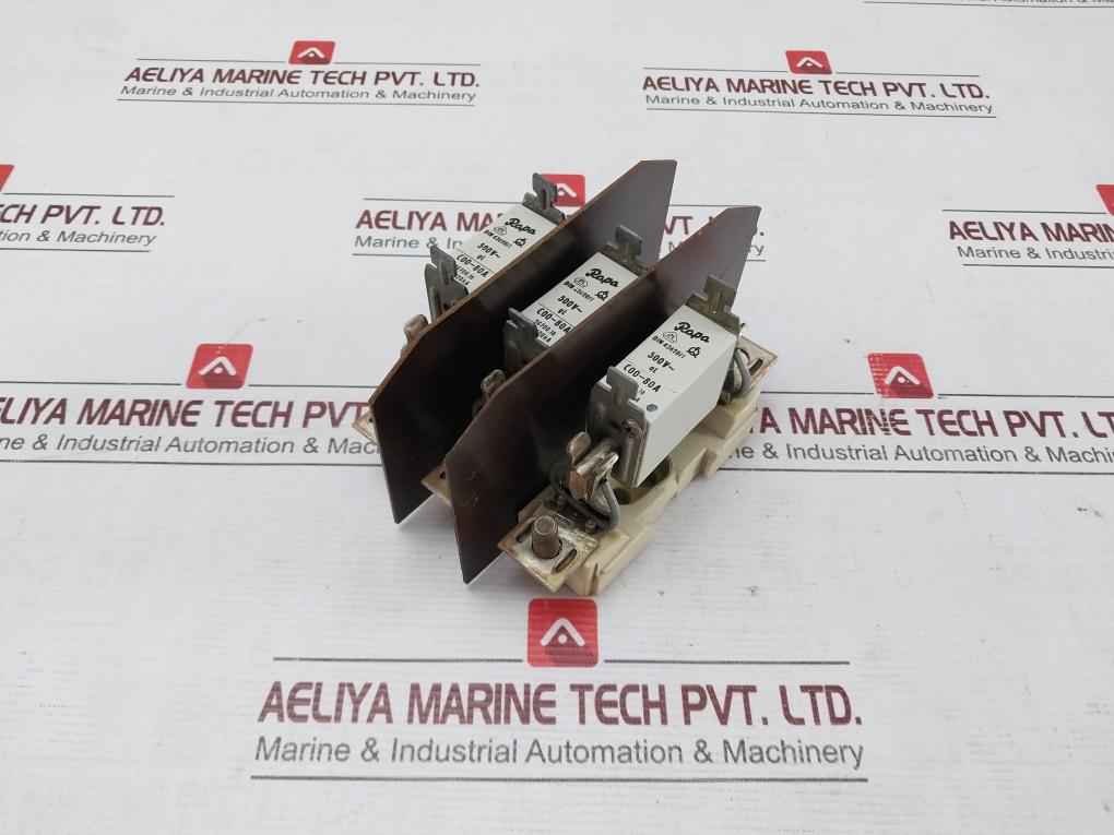 Siemens Gr00 3Nh4 030 Fuse Holder With Fuses Vde 0636/21 160A/600V Din 43620/1
