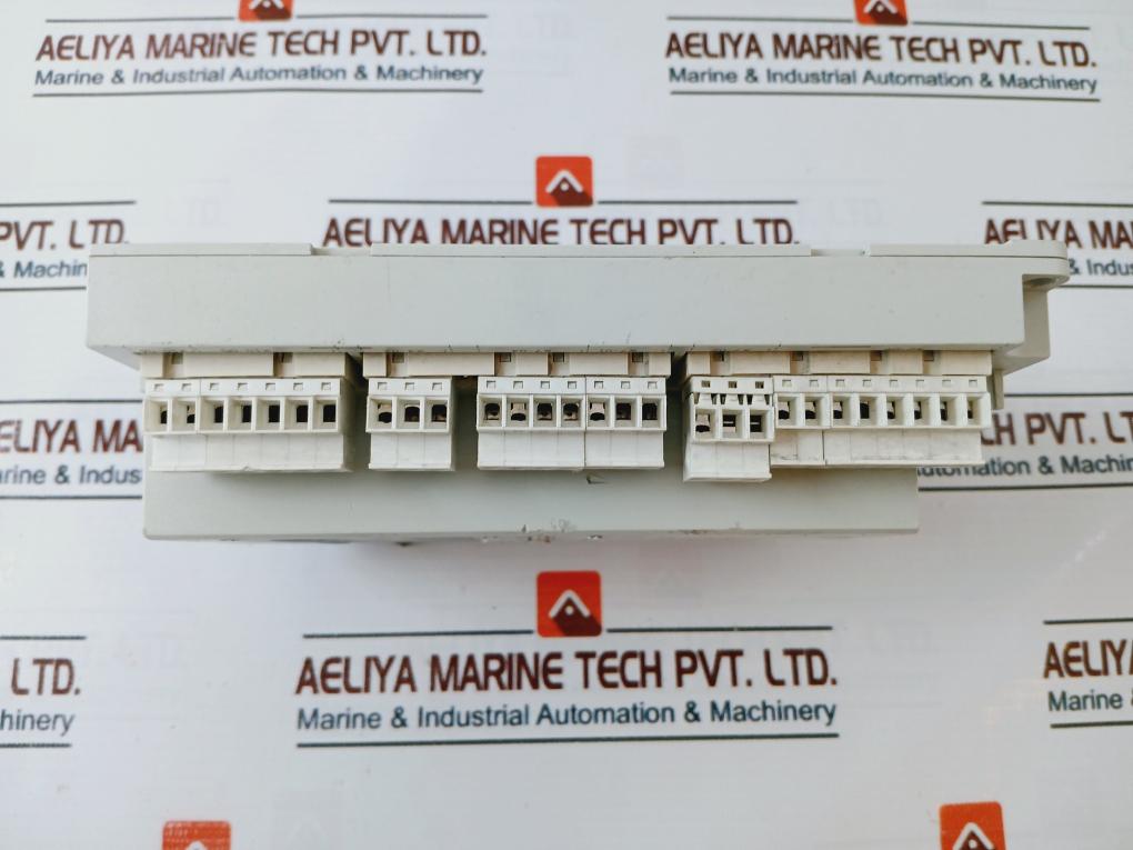 Siemens Lme73.000A1 Burner Controller 120V~50/60Hz