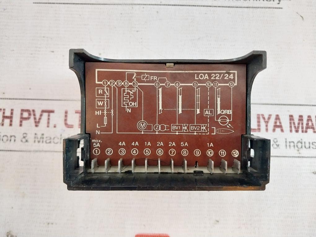 Siemens Loa24.171B27 Oil Burner Control 220-240V 50-60Hz 3Va 0411190275