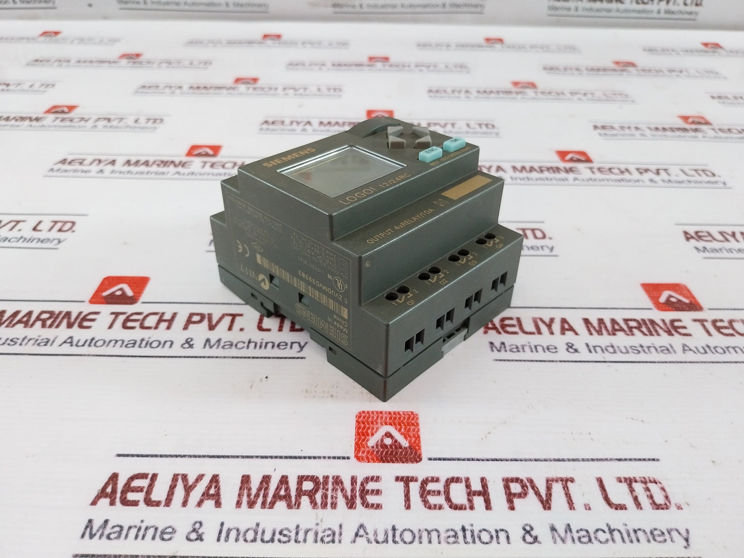 Siemens Logo 6Ed1 052-1Md00-0Ba5 Logic Mod Display Controller Dc 12/24Rc