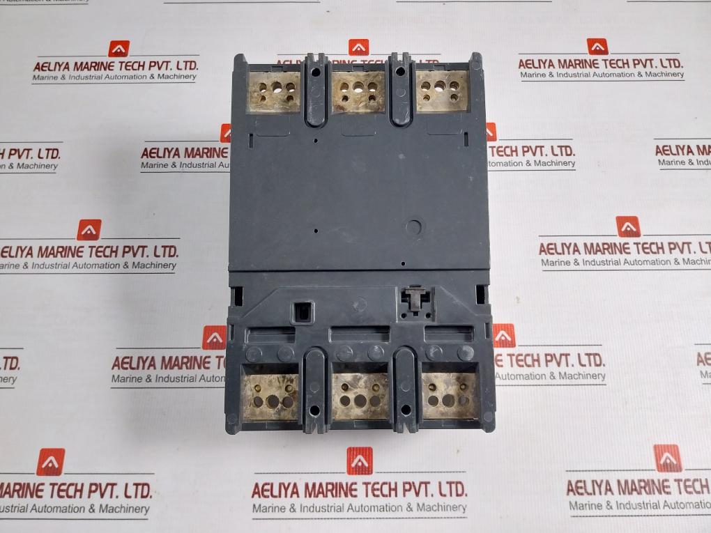 Siemens Molded Case Circuit Breaker 50/60Hz 3Vl5763-2Dc36-0Ae1