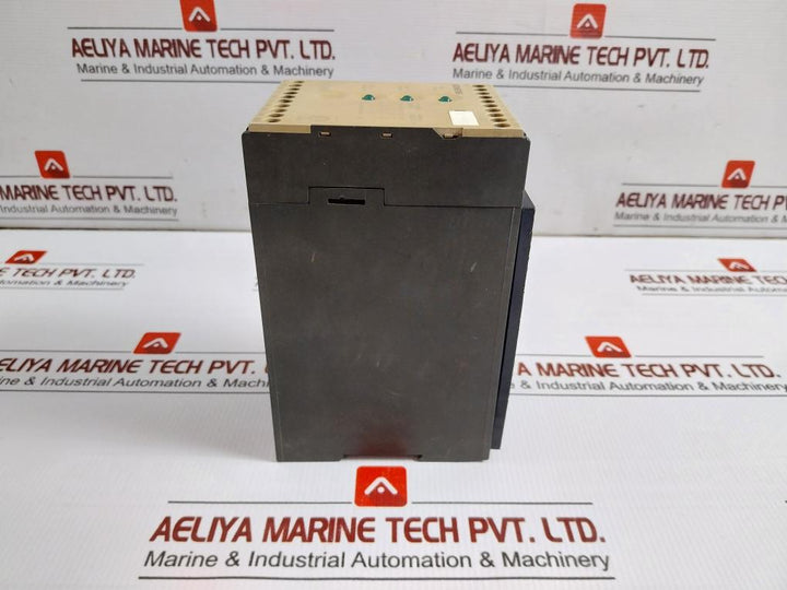 Siemens Monitoring And Safety Relay 300V 3Tk2806-0Bb4