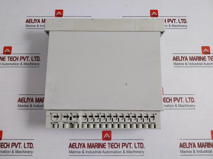 Siemens Overcurrent Protection Module Part No: 7Sj6001-5Ea00-0Da0/Bb 50-60 Hz