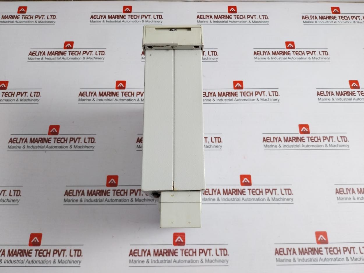 Siemens Overcurrent Protection Module Part No: 7Sj6001-5Ea00-0Da0/Bb 50-60 Hz