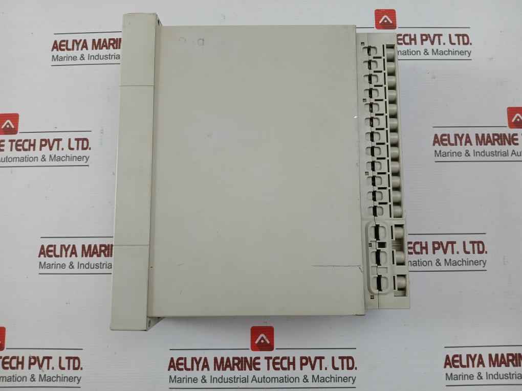 Siemens Overcurrent Protection Relay 7Sj6001-4Ea00-0Da0/Bb, 50–60Hz 240 Vac