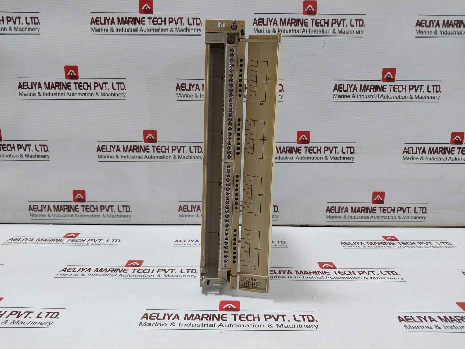 Siemens Plc 6Es5 430-7La11 451-7La11 306-7La11 701-1La12 32Di/Do Interface Rack