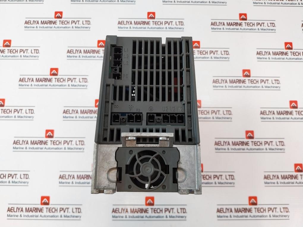 Siemens PM240-2 Sinamics Power Module 6SL3210-1PE21-4UL0