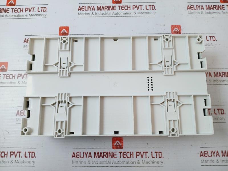 Siemens Pxc12.D Automation Station With 12 Data Points And Bacnet On Lon Talk