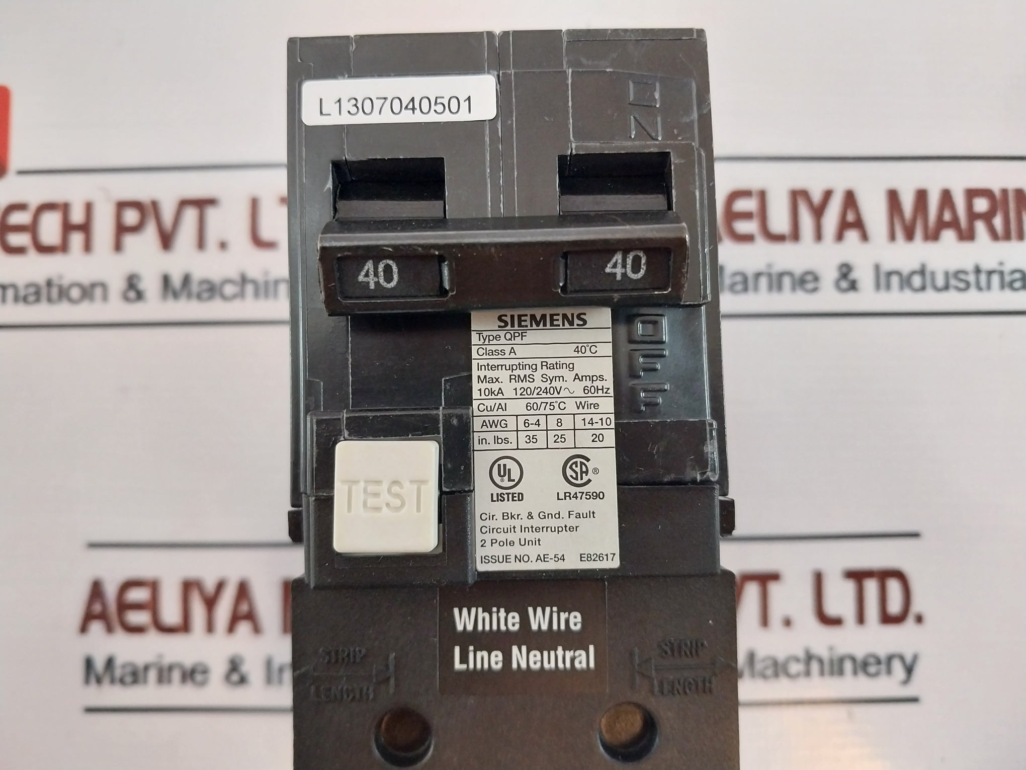 Siemens Qpf Ground Fault Circuit Interrupter Breaker Qf240 40Amp 120/240V~ 60Hz