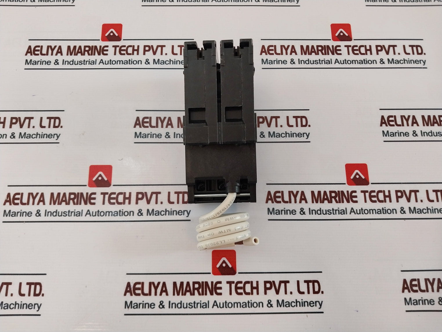 Siemens Qpf Ground Fault Circuit Interrupter Breaker Qf240 40Amp 120/240V~ 60Hz