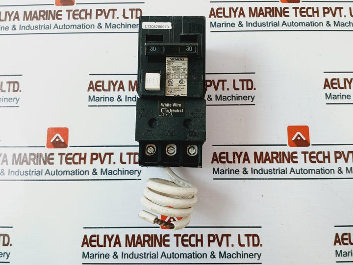 Siemens Qpf, 2 Pole Gfci Circuit Breaker Unit 10Ka 120/240V~ 60Hz