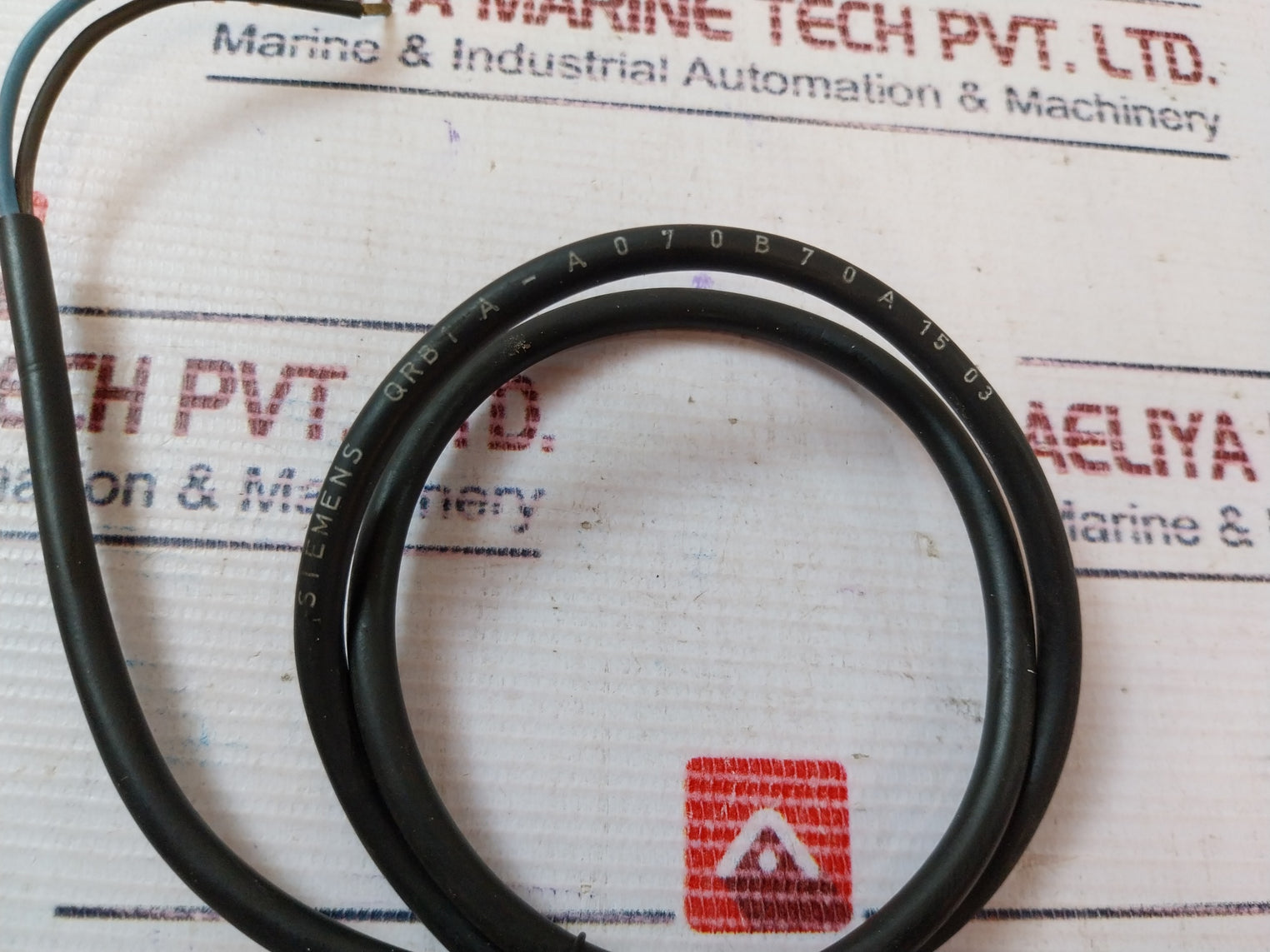 Siemens Qrb1 A-a070B70A Photoresistive Flame Detector Pbt/Pc