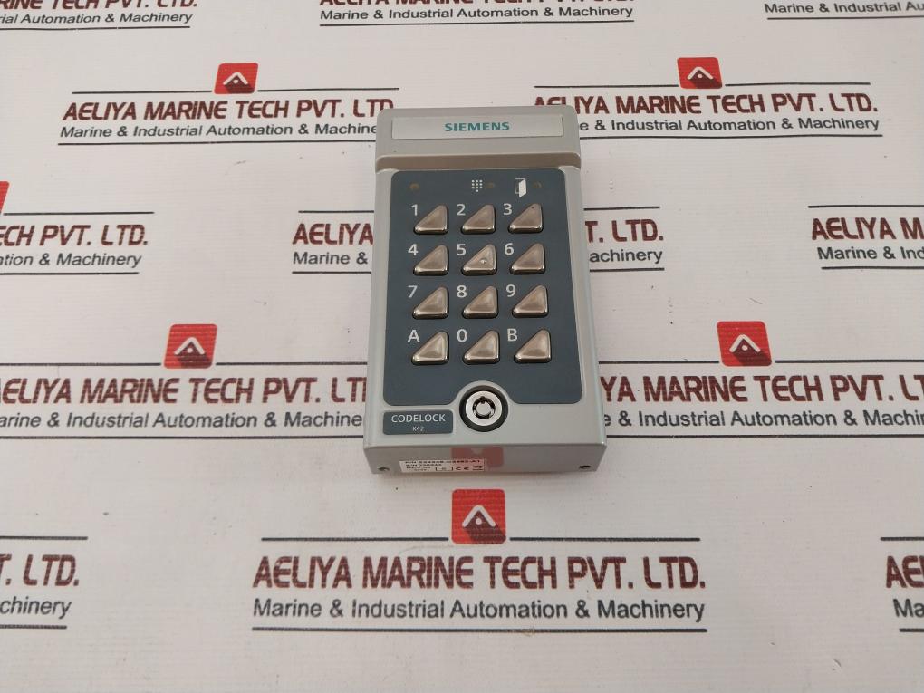 Siemens S24246-c3552-a1 Local Door Control K42, 12-24Vdc/Dc
