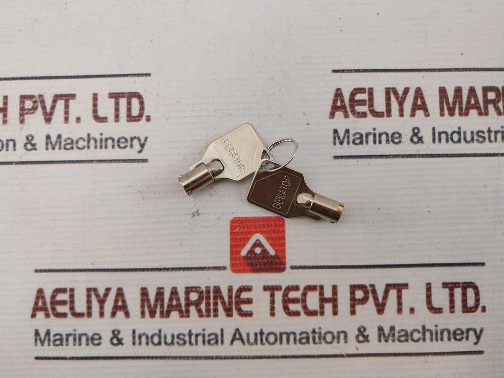 Siemens S24246-c3552-a1 Local Door Control K42, 12-24Vdc/Dc