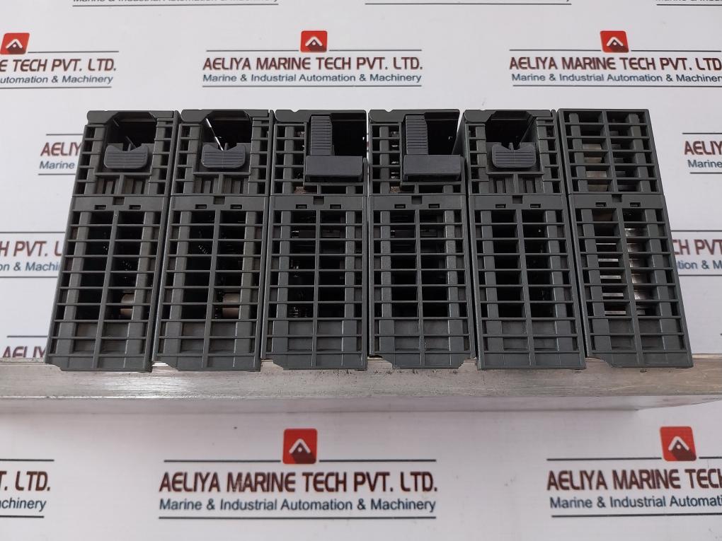 Siemens S7-300 Universal Controller