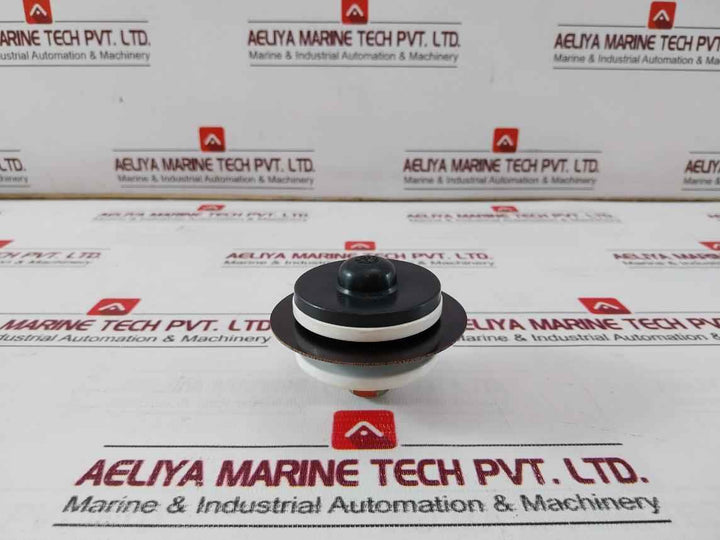 Siemens Se 476 521.5004.00 Mechanical Isolator