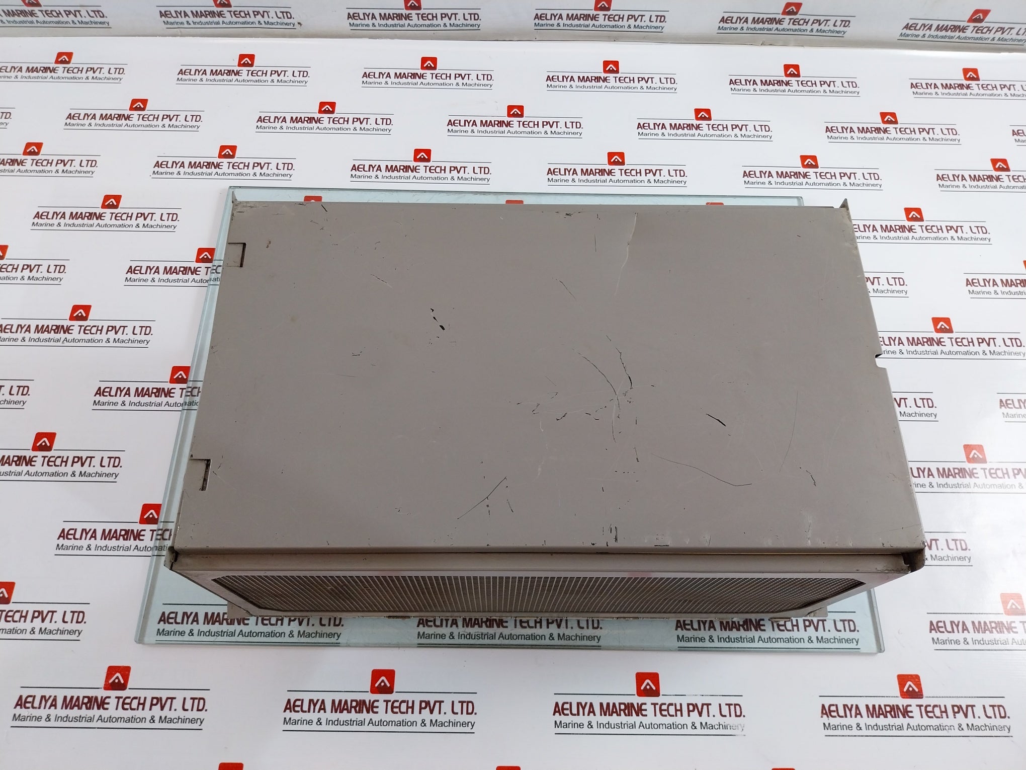 Siemens Simatic 505, 505-6660, 545-1102, 505-6208A, 505-6208B Module Rack