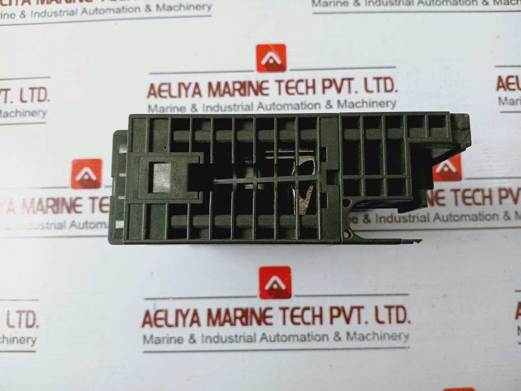 Siemens Simatic Dp S7 6Es7 153-1Aa03-0Xb0 Connection Interface Module S C-s4H592