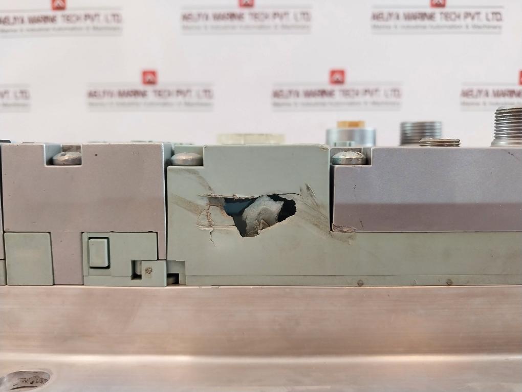 Siemens Simatic 6Es7 194-4An00-0Aa0 Rack Module Ver V3.2.11 6Es7 194-4Ga00-0Aa0