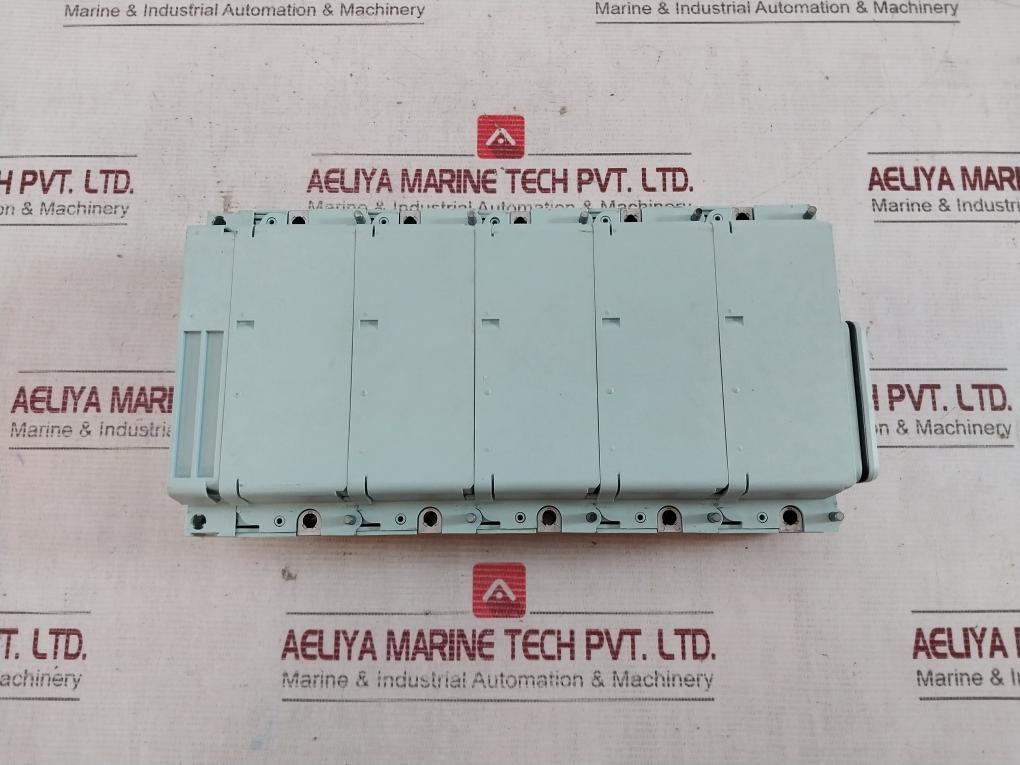 Siemens Simatic 6Es7 194-4Cb00-0Aa0 Dp Connection Module For Digital Elec Module