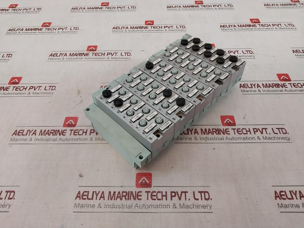 Siemens Simatic 6Es7 194-4Cb00-0Aa0 Dp Connection Module For Digital Elec Module