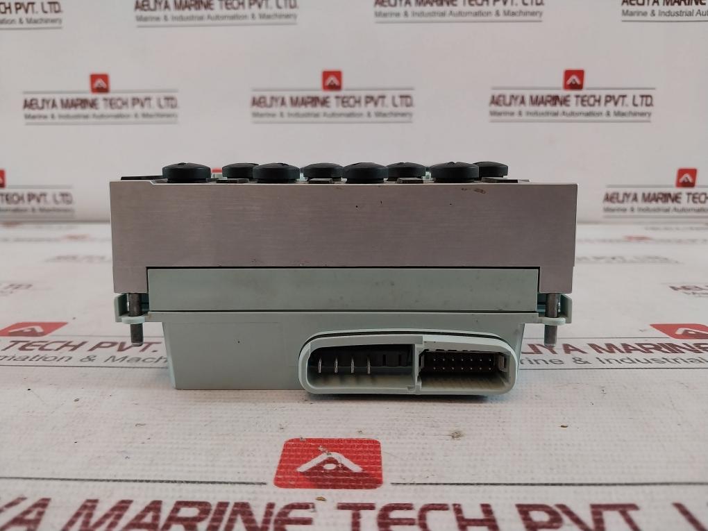 Siemens Simatic 6Es7 194-4Cb00-0Aa0 Dp Connection Module For Digital Elec Module