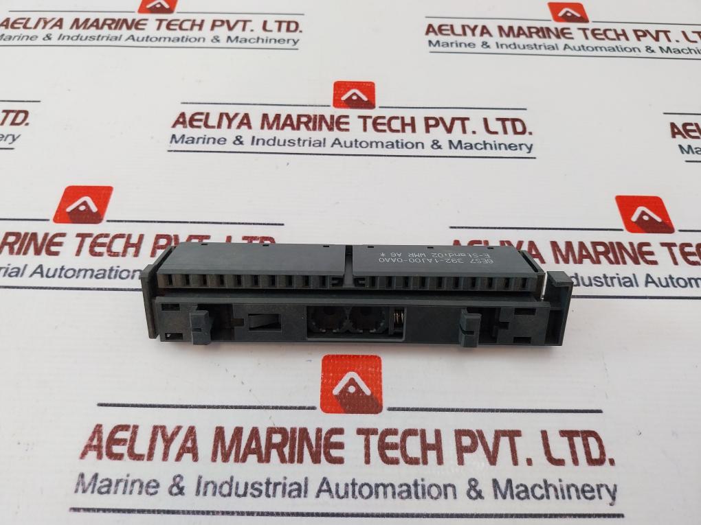 Siemens Simatic 6Es7 392-1Aj00-0Aa0 Front Connector For Signal Module 0.4-0.7Nm