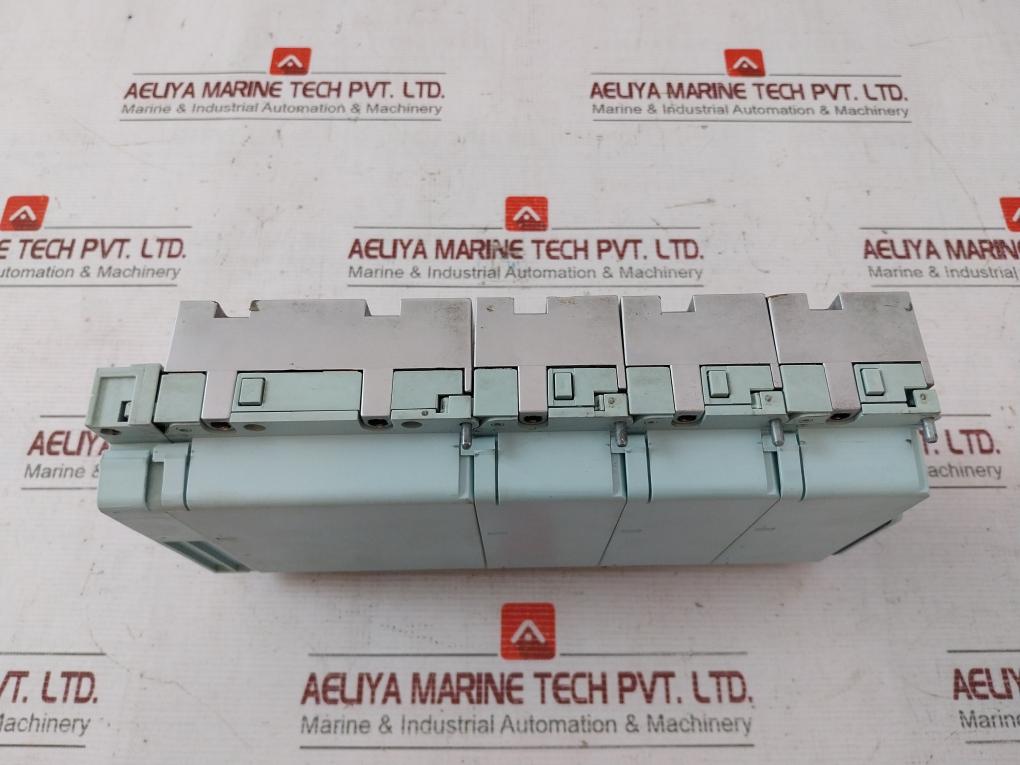 Siemens Simatic 6Gt2002-1Hd00 Rfid Connection Block For Rf170C 24Vdc