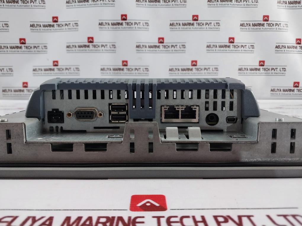 Siemens Simatic Hmi 6Av2 124-0Jc01-0Ax0 Tp900 Comfort Touch Panel Dc24V 1.05A