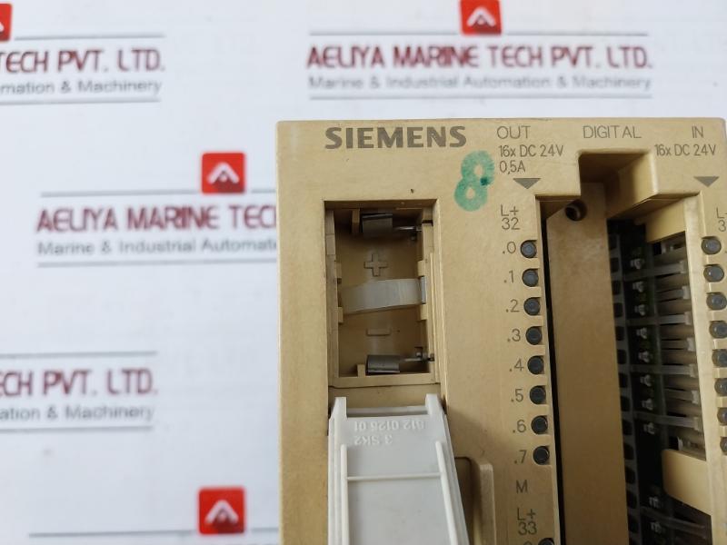 Siemens Simatic S5 6Es5 095-8Mb02 -95U Compact Unit With Profibus Interface Dc 24V