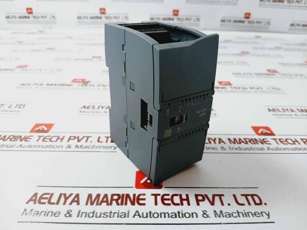 Siemens Simatic S7-1200 6es7 234-4he32-0xb0 Input/output Module 24vdc 60ma