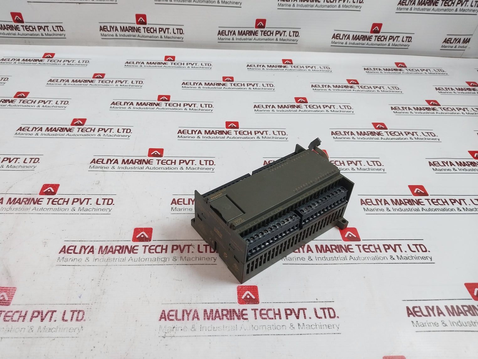 Siemens Simatic S7-200 6Es7 223-1Bl22-0Xa0 Em 223 Digital Input/Output Module