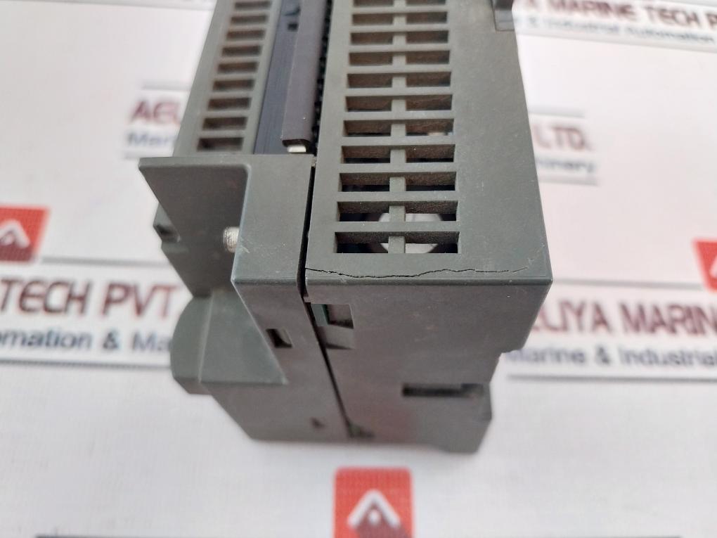 Siemens 6Es7 214-1Bd23-0Xb0 Cpu Module 250Vac 2A (Not Working)