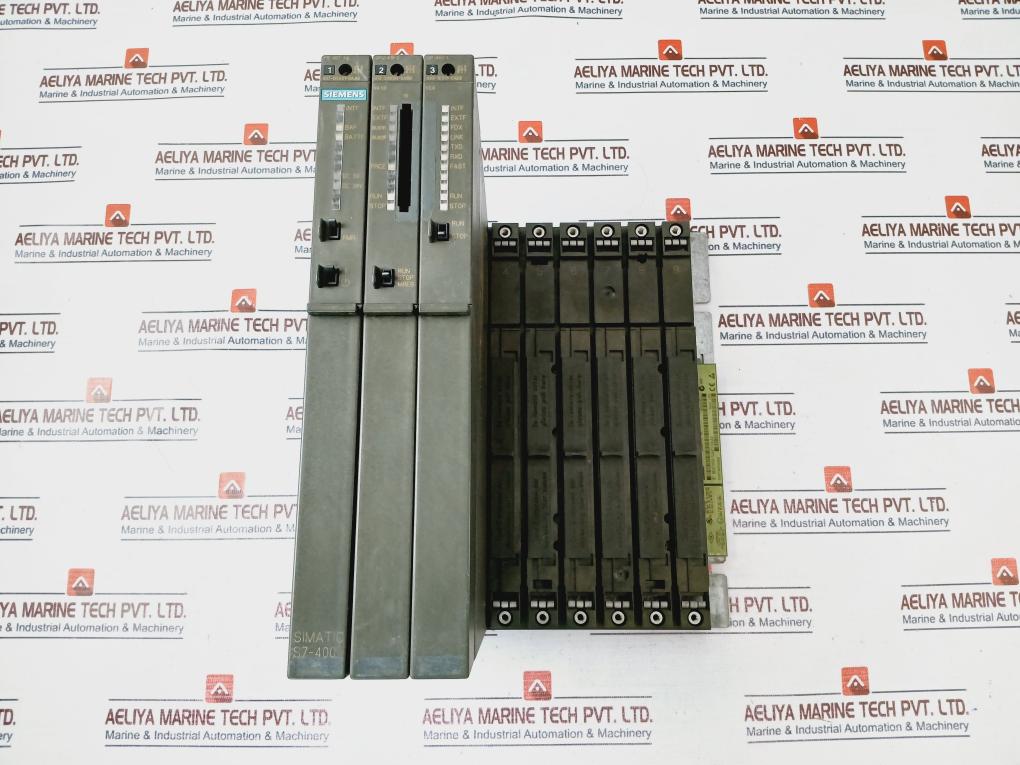 Siemens Simatic S7 1P 6Gk7 443-1Ex11-0Xe0/1P 6Es7 407-0Da01-0Aa0 Rack Module