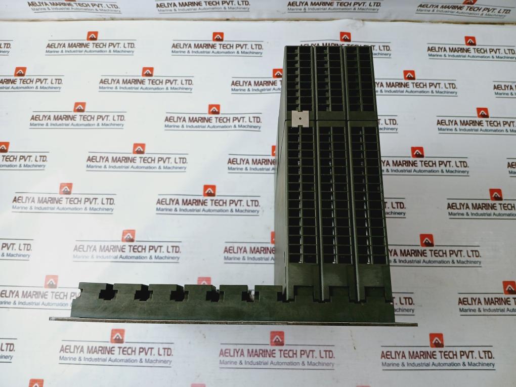 Siemens Simatic S7 1P 6Gk7 443-1Ex11-0Xe0/1P 6Es7 407-0Da01-0Aa0 Rack Module