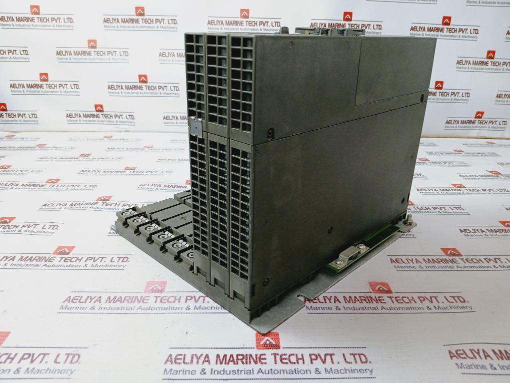 Siemens Simatic S7 1P 6GK7 443-1EX11-0XE0/1P 6ES7 407-0DA01-0AA0 Rack Module