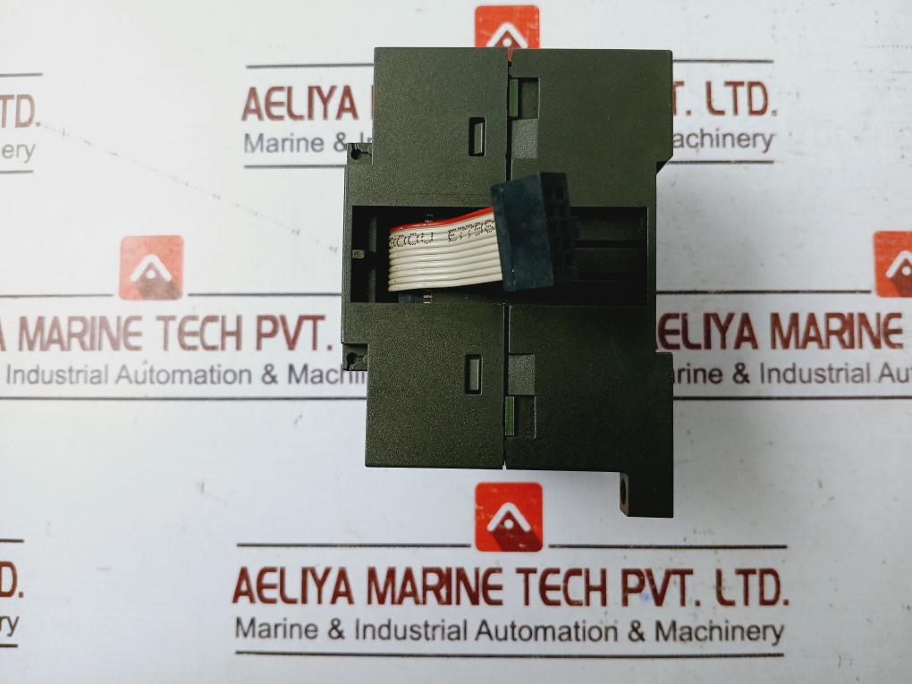 Siemens Simatic S7 232-0Hd22-0Xa0 -200 Analog Output Module Aq 4 X 12 Bit