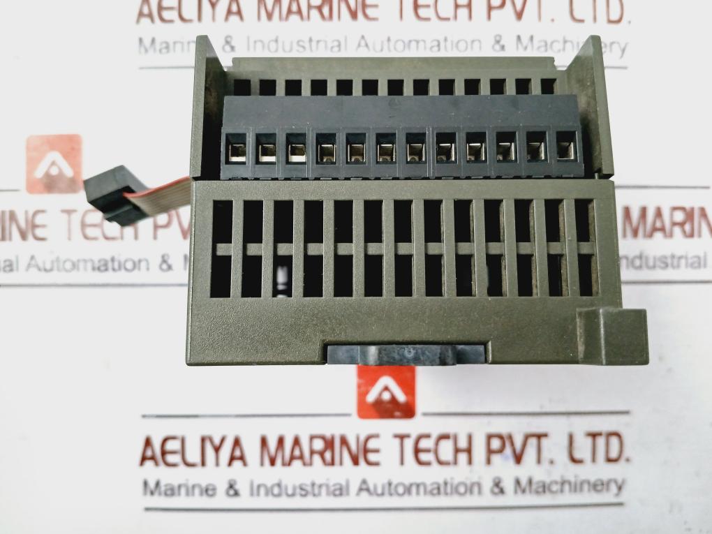 Siemens Simatic S7 232-0Hd22-0Xa0 -200 Analog Output Module Aq 4 X 12 Bit