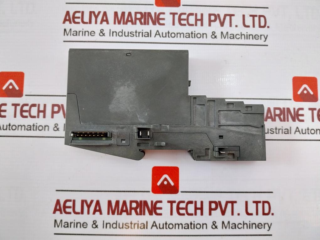 Siemens Simatic S7 6Es7 131-4Bd01-0Aa0 Interface Module 4Di 24V Dc