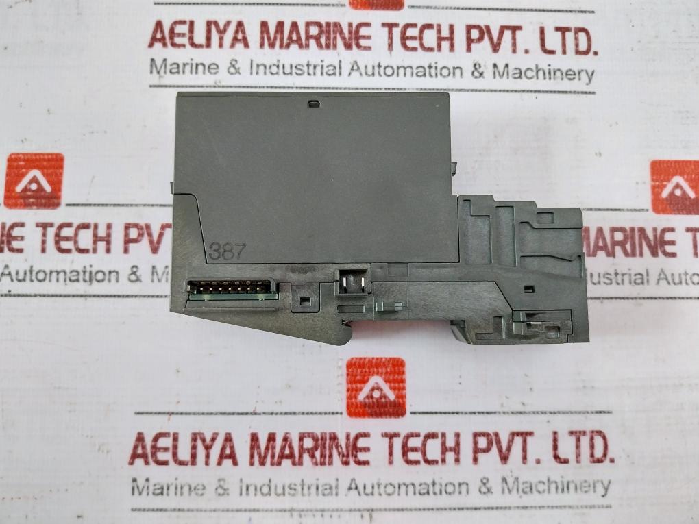 Siemens Simatic S7 6Es7 131-4Eb00-0Ab0 Digital Input Module Ac120V Tm-e15C23-01