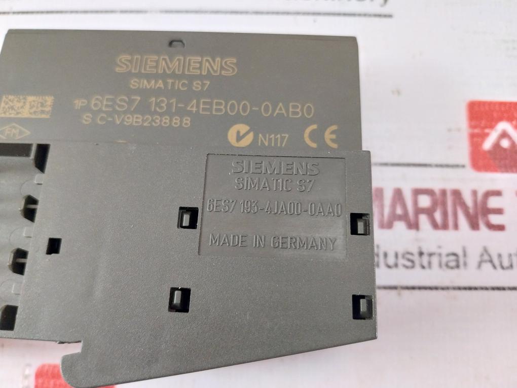 Siemens Simatic S7 6Es7 131-4Eb00-0Ab0 Digital Input Module Ac120V Tm-e15C23-01